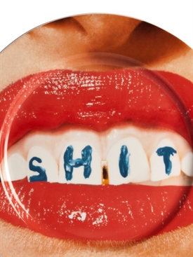 SELETTI WEARS TOILET PAPER - LUISAVIA