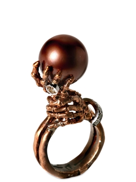 DELETTREZ - PEARL AND DIAMOND SABBAH RING