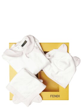 Girl Gift Sets on Fendi   Girl S Romper  Hat   Blanket Gift Set