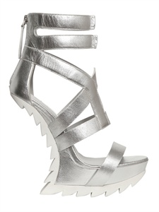 CAMILLA SKOVGAARD - 150MM TEXTURED LEATHER SCULPTURAL WEDGES