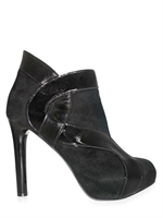 GEORGINA GOODMAN - SUEDE AND PATENT INSERT LOW BOOTS