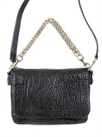 ELENA GHISELLINI - SCHULTERTASCHE IM GRAINED LEDER MIT GOLDKETTE