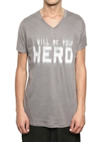 KRIS VAN ASSCHE - T-SHIRT IN JERSEY SLUB STAMPA I WILL BE YOUR HERO