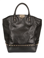 VALENTINO - ROCKSTUD LARGE TOP HANDLE