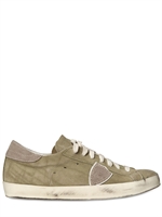 PHILIPPE MODEL - DIRTIED WILDLEDER BADGE NIEDRIGE SNEAKERS