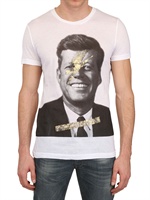 JOHN RICHMOND - T-SHIRT MIT JFK DRUCK AUS MODAL UND BAUMWOLLE - WEIß