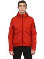STONE ISLAND - GIACCA IN NYLON RESISTENTE ALL'ACQUA - ROSSO