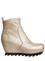 CAMILLA SKOVGAARD - 80MM CALFSKIN WEDGE BOOTS - DOVE BEIGE