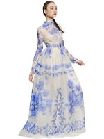 VALENTINO - LANGES ORGANZAKLEID MIT KERAMIKDRUCK - IVORY/BLUE