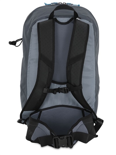 ARC'TERYX VELARO 35 HIKING BACKPACK